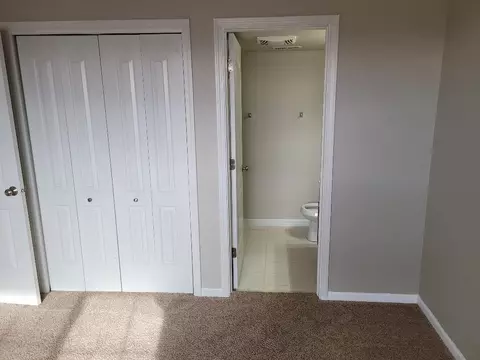 277 Par Five Dr, Dekalb, IL 60115 photo 18
