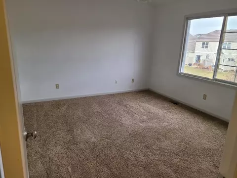 277 Par Five Dr, Dekalb, IL 60115 photo 13
