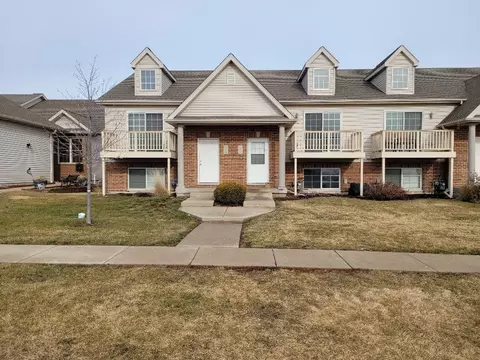 277 Par Five Dr, Dekalb, IL 60115 photo 1