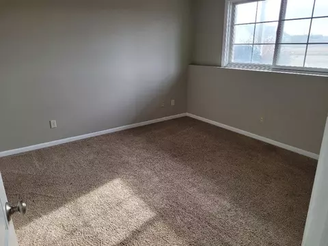 277 Par Five Dr, Dekalb, IL 60115 photo 17