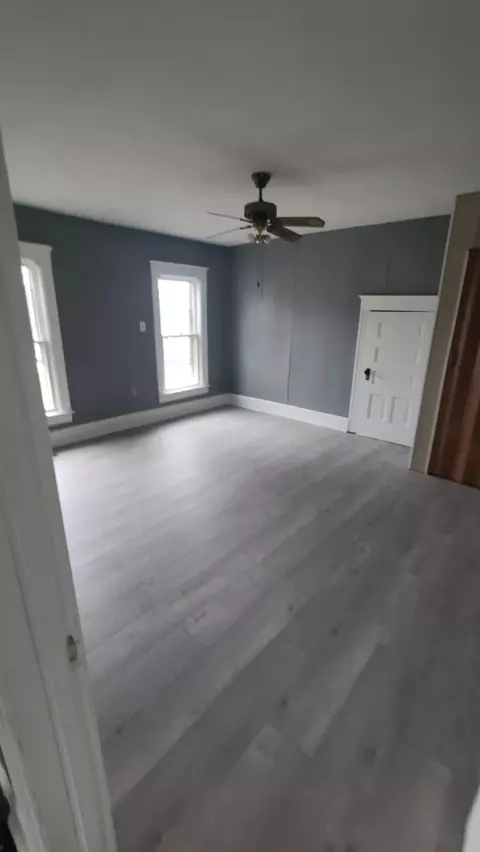 704 E Gdn, Freeport, IL 61032 photo 15