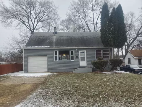 825 Miriam Ave, Rockford, IL 61101