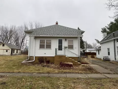313 S High St, Lanark, IL 61046 photo 2