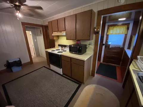 313 S High St, Lanark, IL 61046 photo 13