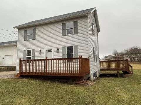 1505 S Rawleigh Ave, Freeport, IL 61032