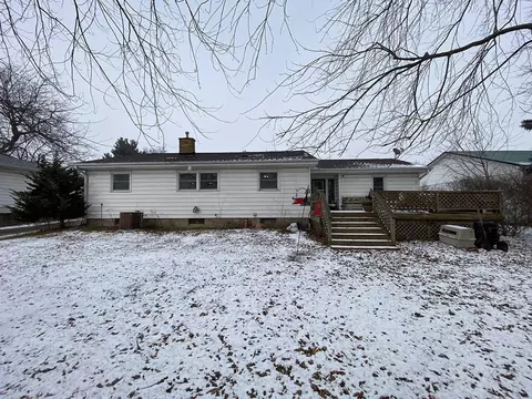 130 Parker Ct, Lanark, IL 61046 photo 5