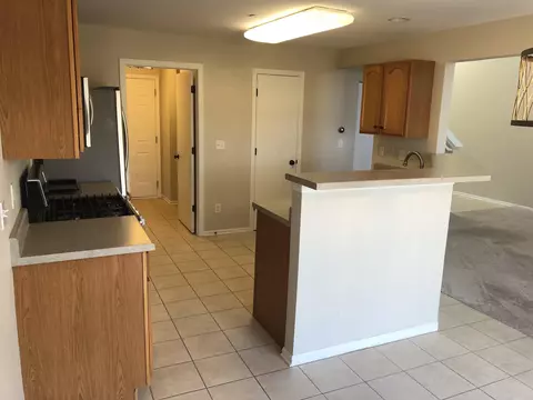 9016 Leicester Way, Roscoe, IL 61073 photo 2
