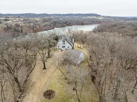8 Tanglewood Path, Galena, IL 61036