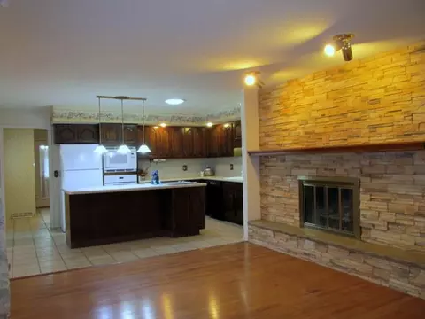 8660 Sunset Dr, Byron, IL 61010 photo 9