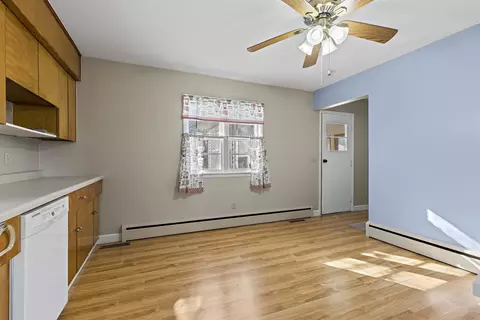 410 E 5th St, Byron, IL 61010 photo 9