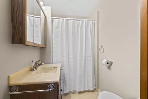 410 E 5th St, Byron, IL 61010 photo 12