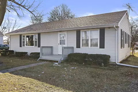 410 E 5th St, Byron, IL 61010 photo 1