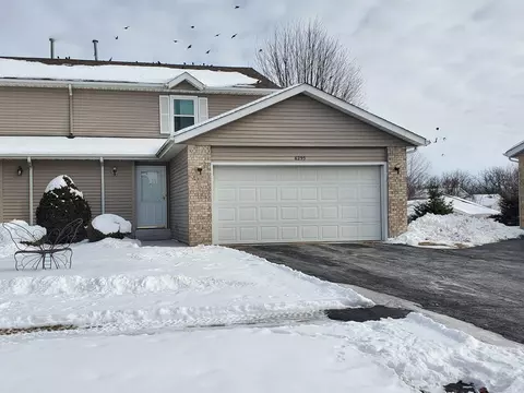 6295 Carriage Green Way, Rockford, IL 61108