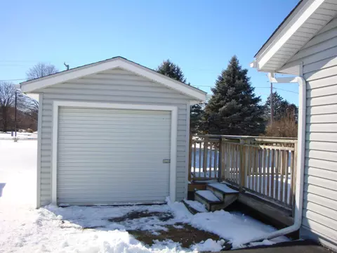 4007 Great Republic Rd, Cherry Valley, IL 61016 photo 17