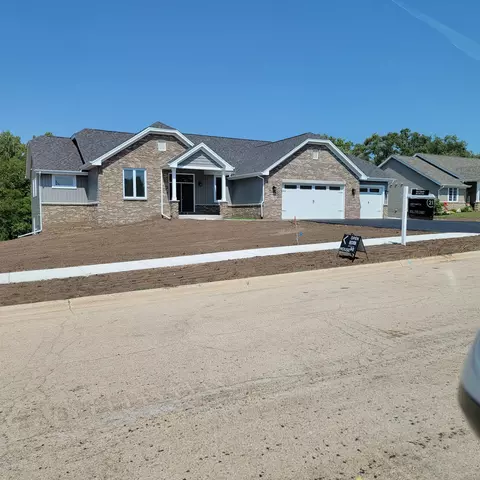 6186 Hathaway Trl, Roscoe, IL 61073