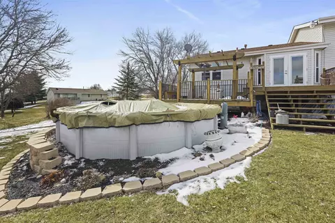 6588 Sutter Dr, Roscoe, IL 61073 photo 22