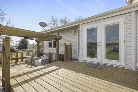 6588 Sutter Dr, Roscoe, IL 61073 photo 23