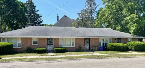 1618 Fulton Ave, Rockford, IL 61103