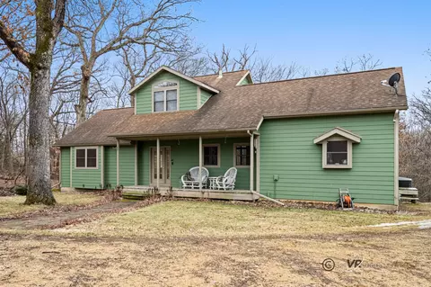 2 Thicket Trce, Galena, IL 61036