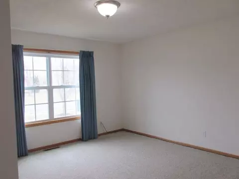 738 Hampton Dr, Byron, IL 61010 photo 19