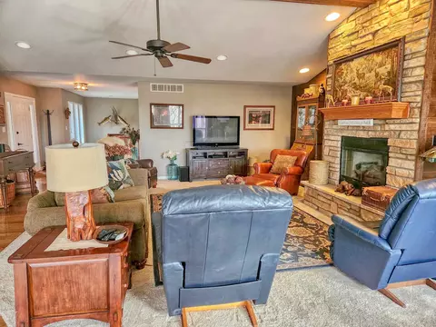 21 Timber Shore Dr # -3, Lanark, IL 61046 photo 7