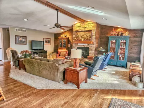 21 Timber Shore Dr # -3, Lanark, IL 61046 photo 8