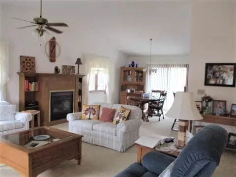 758 Gainsboro, Lake Summerset, IL 61019 photo 7
