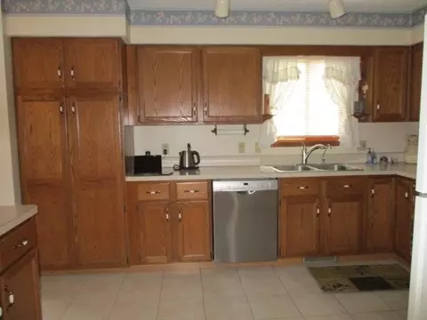 758 Gainsboro, Lake Summerset, IL 61019 photo 10