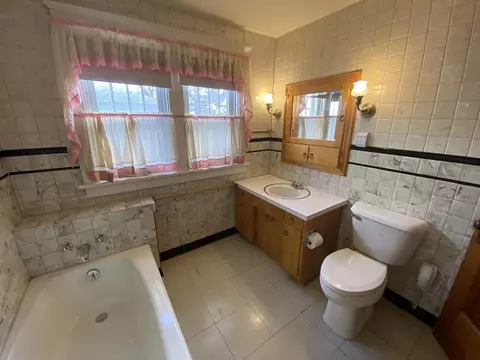 609 E Locust St, Lanark, IL 61046 photo 38