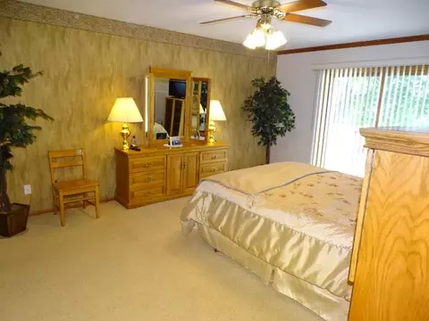 3196 Sandy Pointe Dr, Freeport, IL 61032 photo 24