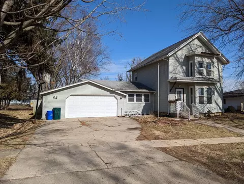 206 E Main, Durand, IL 61024 photo 1