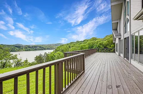 9 Seneca Trl, Galena, IL 61036