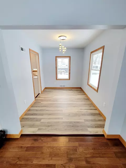 1156 Lincoln Ave, Beloit, WI 53511 photo 4