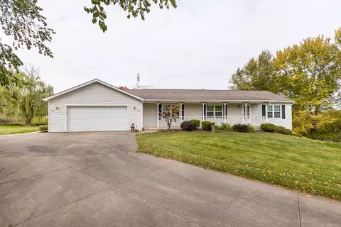 8 A137 Revere Ct, Apple River, IL 61001 photo 1