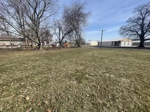 1002 Locust St, Thomson, IL 61285 photo 10