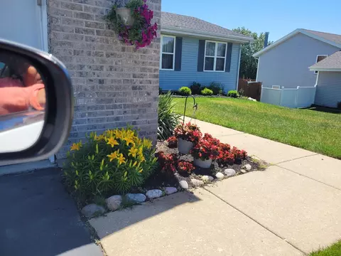10833 Borage Trl, Roscoe, IL 61073 photo 2