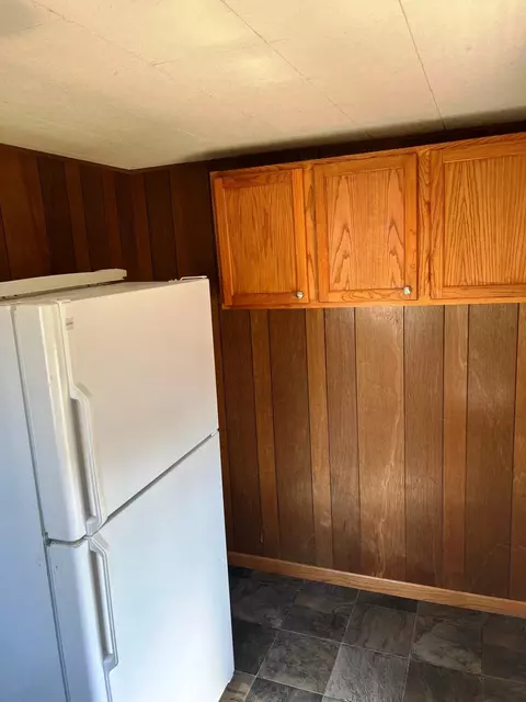 323 E First St, Mcconnell, IL 61050 photo 8