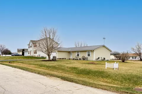1407 Sentry, Durand, IL 61024 photo 3