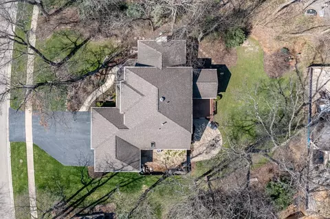 3365 Valley Woods Dr, Cherry Valley, IL 61016 photo 5