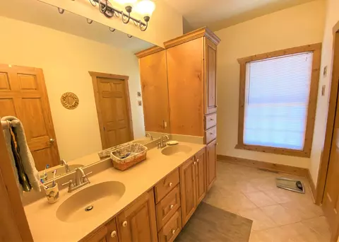 19-67 Edgewood Ct, Lanark, IL 61046 photo 18
