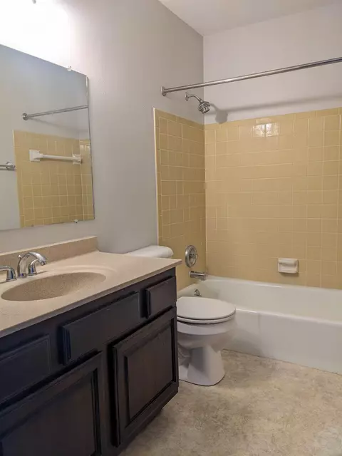 708 Kiwanis Dr, Freeport, IL 61032 photo 13