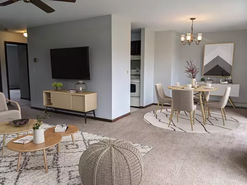 708 Kiwanis Dr, Freeport, IL 61032 photo 7