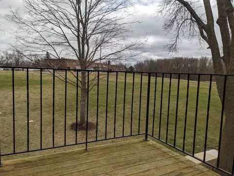 708 Kiwanis Dr, Freeport, IL 61032 photo 9