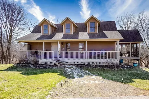 20 Lake Ridge Rd, Galena, IL 61036