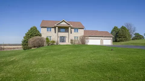 8952 Winding Prairie Trl, Belvidere, IL 61008