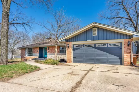 12432 Harbor Oaks, Machesney Park, IL 61115