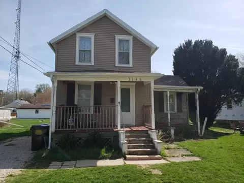 1145 W Prentice St, Freeport, IL 61032
