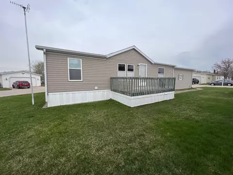 5603 Rockport Rd, Loves Park, IL 61111
