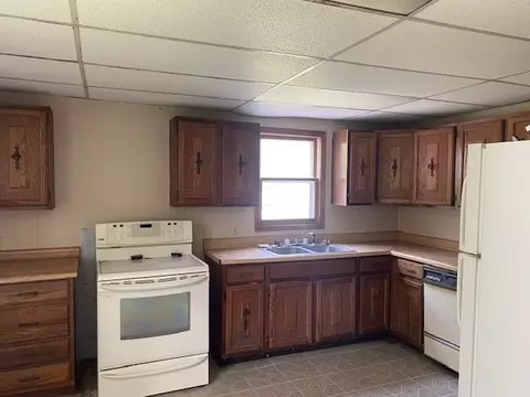 218 Walnut St, Cherry Valley, IL 61016 photo 3