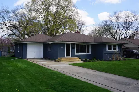 731 Roland Ave, Rockford, IL 61107